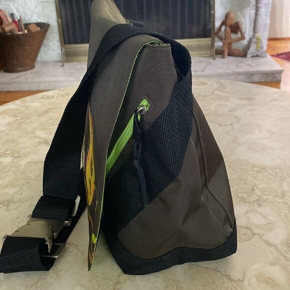 Authentic Gama-Go Birds Extra Large Heavy Nylon Messenger Bag Brown Owl Guitar - Picture 6 of 16